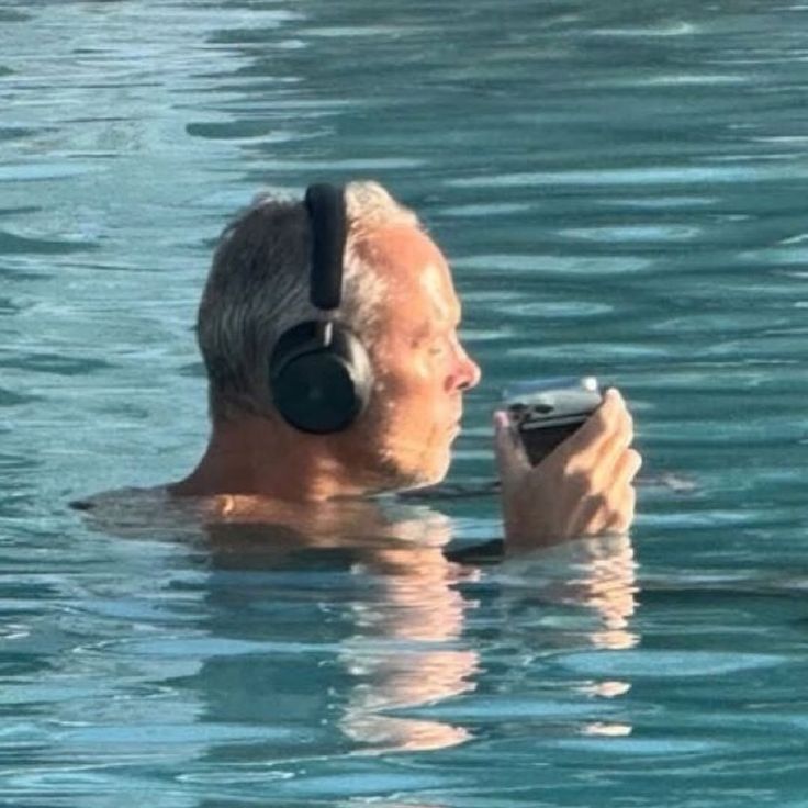 RedwoodSDK 1.0 is Cloudflare-maxxing