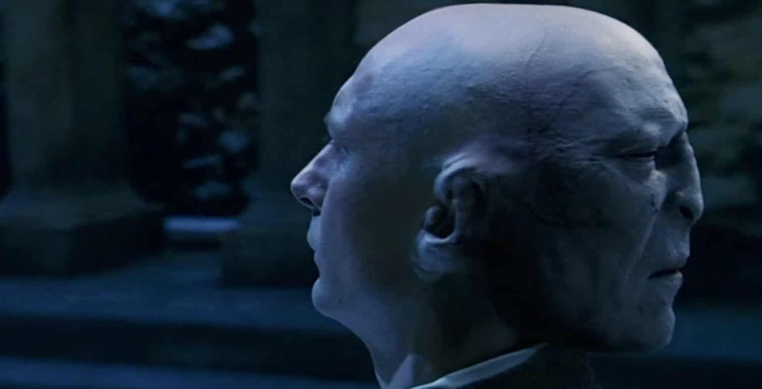 Screenshot of Voldemort and Professor Quirrell